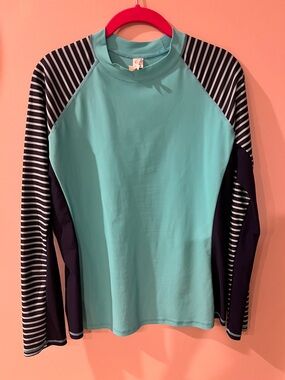 Solid Women's Long Sleeve Rashguard Tee in Aqua and Navy Stripe Size Large
